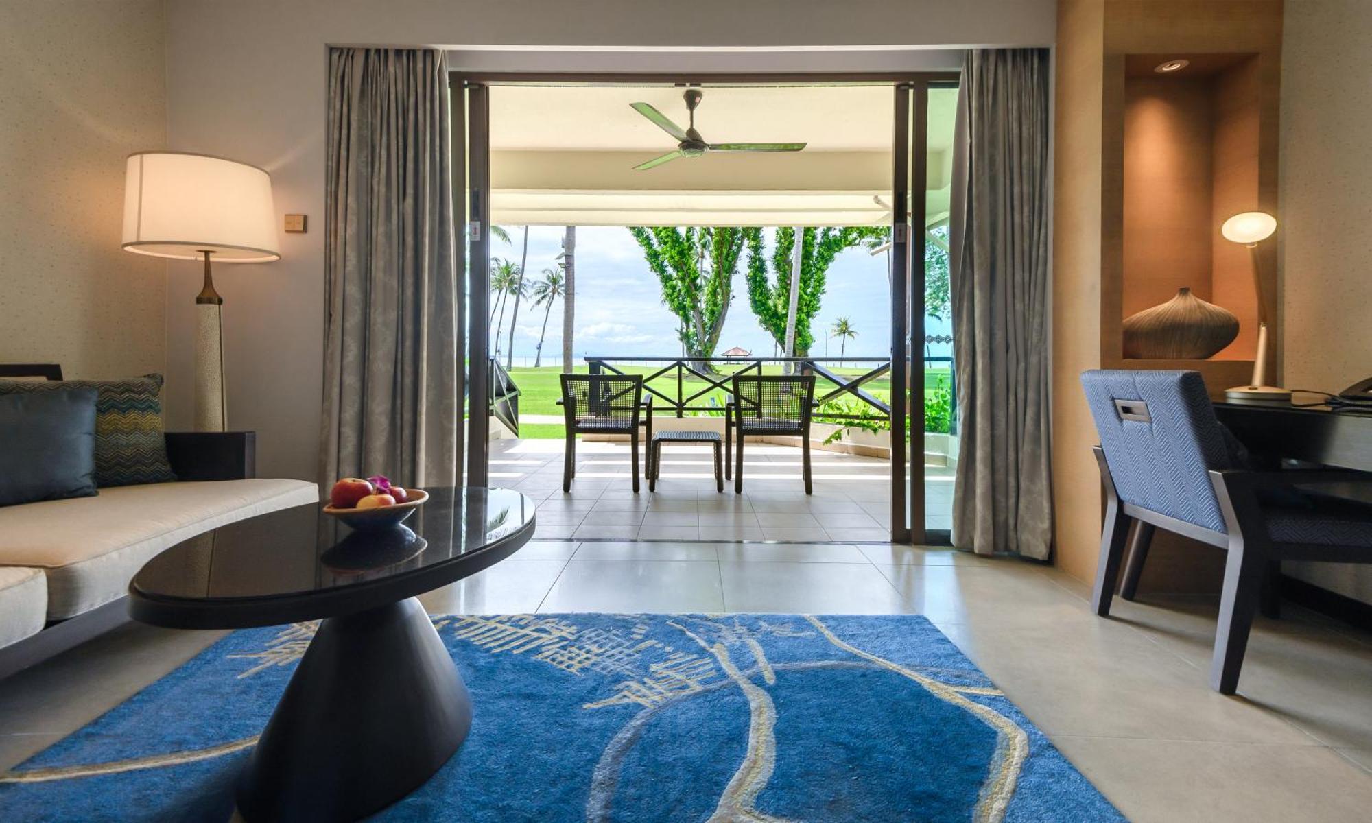 Shangri-La Tanjung Aru, Kota Kinabalu Esterno foto A room at the Westin Maldives